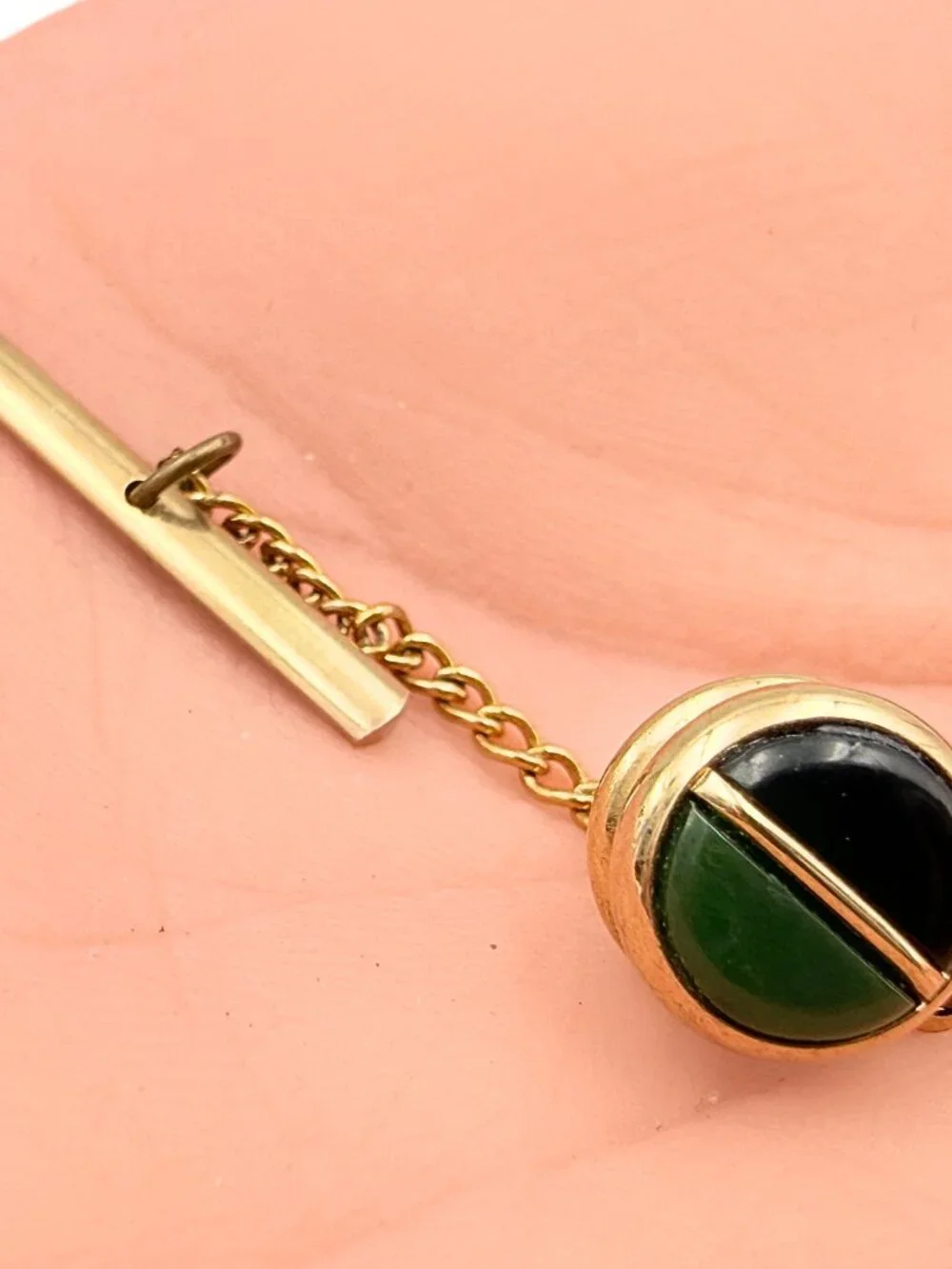 Vintage Marked MCM 10k Gold Retro Green Glass Tie Tac w/ Safety Chain